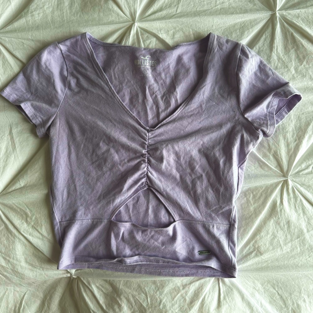 hollister crop top